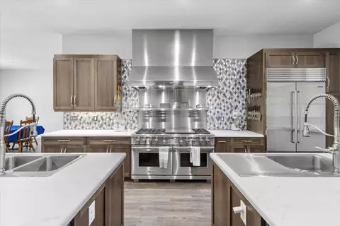 Kitchen - 300 Blue Jay Dr, Blairsden, CA 96103 photo 1 of 5