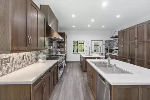 Kitchen - 300 Blue Jay Dr, Blairsden, CA 96103 photo 5 of 5