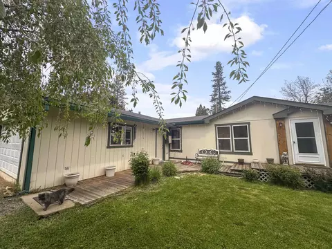 2121 Cedar St, Quincy, CA 95971
