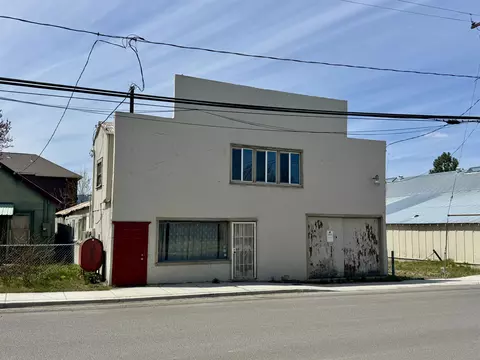 180 Pacific St, Portola, CA 96122