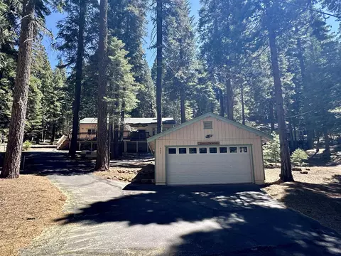 630 Cedar Canyon Rd, Lake Almanor, CA 96137