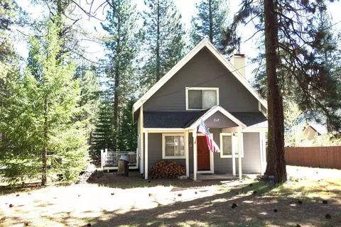 218 Poplar Valley Rd, Blairsden, CA 96103