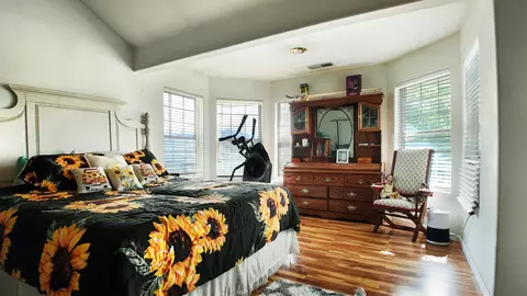 Bedroom - 736 Meadow View Ln, Chilcoot, CA 96105 photo 2 of 2