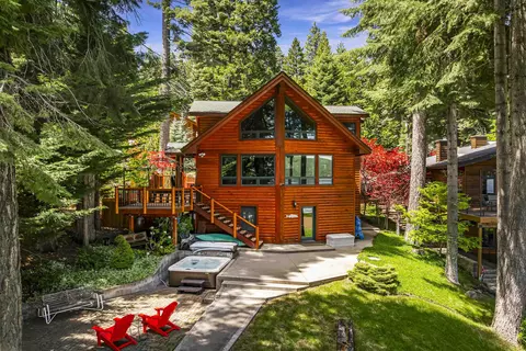 804 Peninsula Dr, Lake Almanor, CA 96137