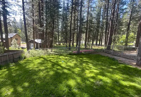 Exterior - 302 Mountain View Rd #2, Calpine, CA 96124 photo 5 of 5