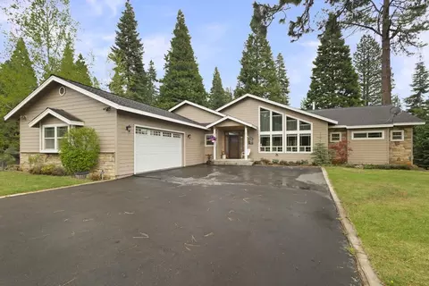 169 Highwood Cir, Lake Almanor, CA 96137