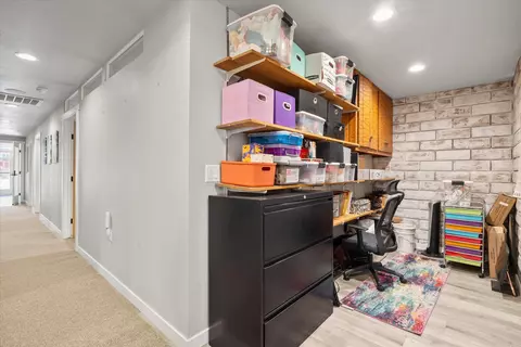 Entry Way - 65 Main St, Quincy, CA 95971 photo 8 of 9