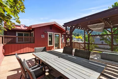 Exterior - 65 Main St, Quincy, CA 95971 photo 2 of 4