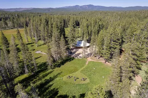 320 Independence Lake Rd, Sierraville, CA 96126