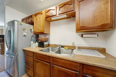 Kitchen - 2467 Orchard Ridge Loop, Clio, CA 96106 photo 3 of 3