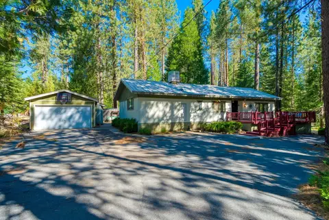 12 Miwok Trl, Graeagle, CA 96103