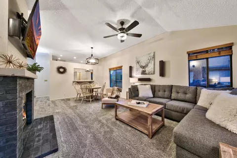 Living - 141 Cottonwood Dr, Blairsden, CA 96103 photo 1 of 3