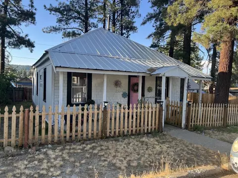 364 Third Ave, Portola, CA 96122