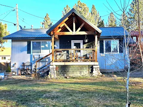 361 Main St, Portola, CA 96122