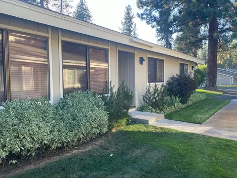 55 W Ponderosa Dr, Blairsden, CA 96103
