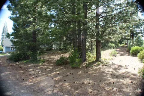 303 Durkin Dr, Lake Almanor, CA 96137