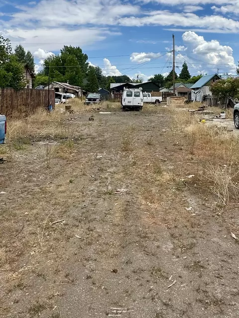 419 First Ave, Chester, CA 96020