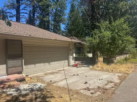 Exterior - 263 Fourth St, Quincy, CA 95971 photo 3 of 4