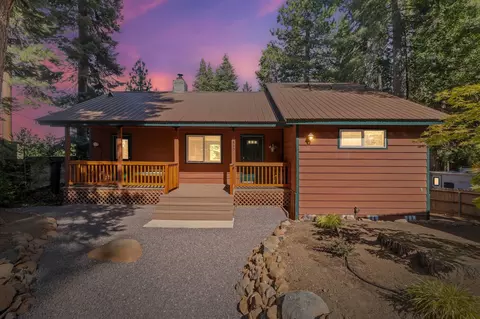 450 Ponderosa Dr, Lake Almanor, CA 96137