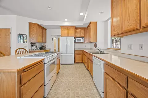 294 Osprey Loop, Chester, CA 96020 photo 12