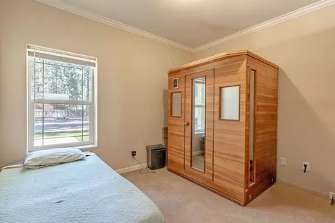 Bedroom - 501 Willhoite Rd, Chester, CA 96020 photo 1 of 5