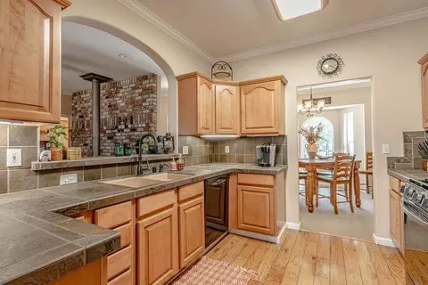 Kitchen - 501 Willhoite Rd, Chester, CA 96020 photo 1 of 5
