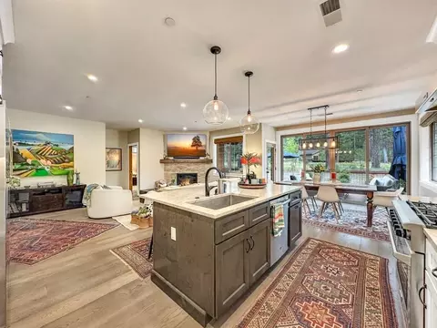 Kitchen - 148 Black Bear Trl, Clio, CA 96106 photo 3 of 7