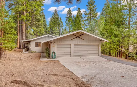 608 E Burnt Cedar Rd, Lake Almanor, CA 96137