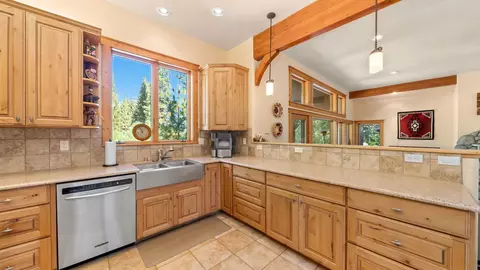 30 Nuthatch St, Clio, CA 96106 photo 4