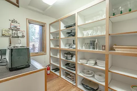 Kitchen - 954 Cloud Painter, Clio, CA 96106 photo 6 of 6