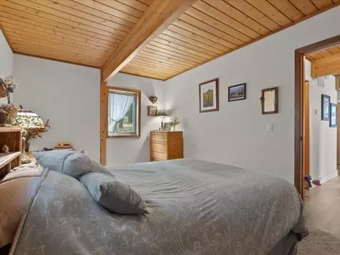 Bedroom - 661 S Meadow Dr, Clio, CA 96106 photo 4 of 4