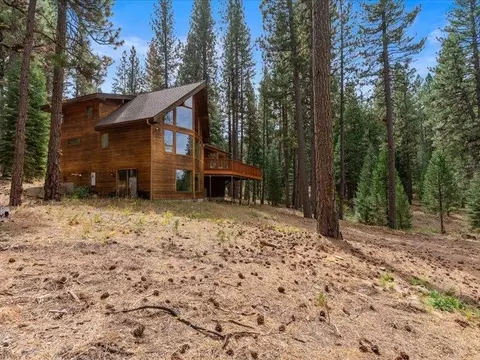 Exterior - 661 S Meadow Dr, Clio, CA 96106 photo 10 of 13