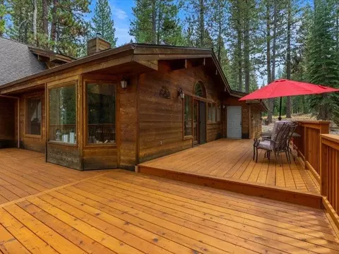 Exterior - 661 S Meadow Dr, Clio, CA 96106 photo 6 of 13