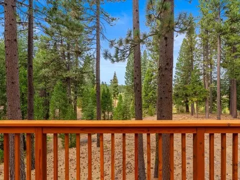 Exterior - 661 S Meadow Dr, Clio, CA 96106 photo 3 of 13