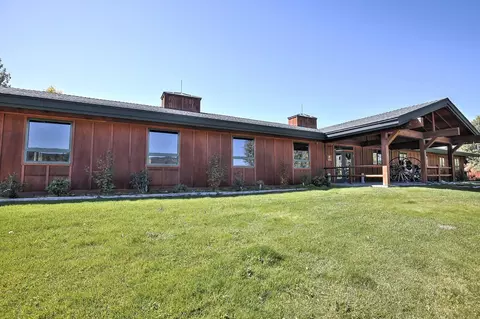 Exterior - 661 S Meadow Dr, Clio, CA 96106 photo 12 of 13