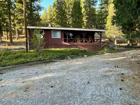 69721 Mohawk Vista Dr, Blairsden, CA 96103