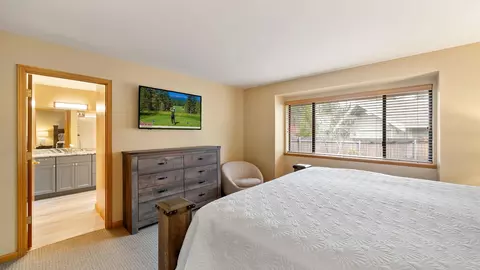 Bedroom - 143 Graeagle Meadows Ln, Graeagle, CA 96103 photo 2 of 4