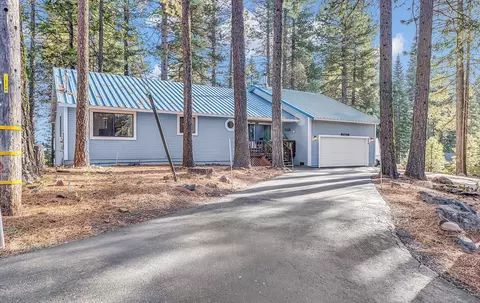608 Cedar Canyon Rd, Lake Almanor, CA 96137