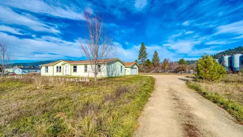 763 Valley View Dr, Quincy, CA 95971