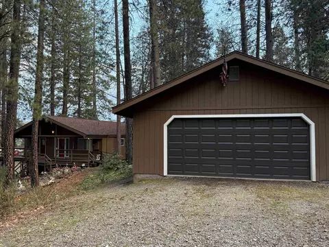 17420 Pioneer Rd, Greenville, CA 95947