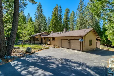 49 Wishram Trl, Graeagle, CA 96103