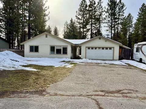 602 Andrews Rd, Chester, CA 96020