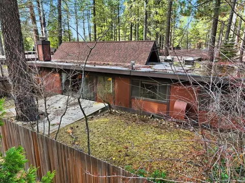 Exterior - 39 Graeagle Meadows Rd #39, Graeagle, CA 96103 photo 9 of 17