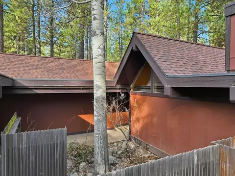 Exterior - 39 Graeagle Meadows Rd #39, Graeagle, CA 96103 photo 16 of 17