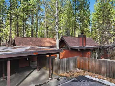 Exterior - 39 Graeagle Meadows Rd #39, Graeagle, CA 96103 photo 7 of 17