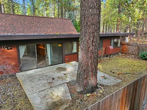 Exterior - 39 Graeagle Meadows Rd #39, Graeagle, CA 96103 photo 6 of 17