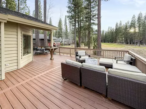 Exterior - 153 Fox Tail Ln, Clio, CA 96106 photo 3 of 15