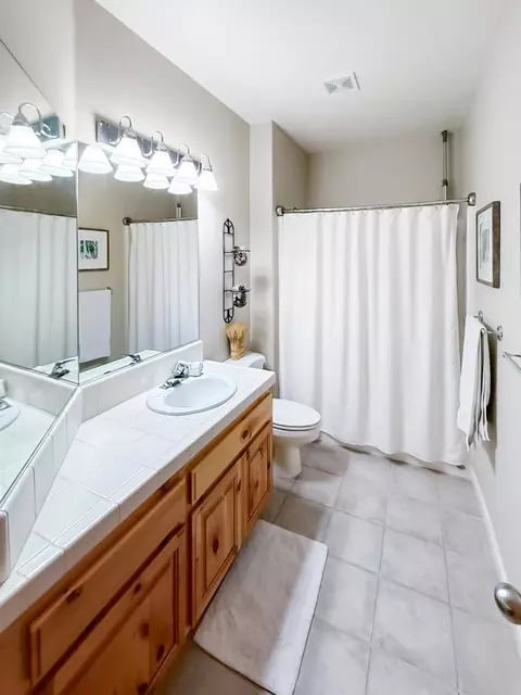 Bath - 153 Fox Tail Ln, Clio, CA 96106 photo 3 of 4