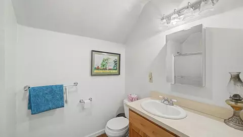 Bath - 5371 Main St, Johnsville, CA 96103 photo 3 of 3