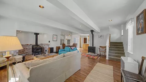 Living - 5371 Main St, Johnsville, CA 96103 photo 2 of 4